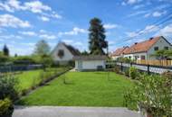 Stilvolle Doppelhaushälfte mit Garten, Designküche und überdachter Terrasse