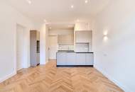 *** ERSTBEZUG DIREKT AM PARK - HELLER ALTBAU HOCHWERTIG SANIERT - ABSOLUTE RUHELAGE ***