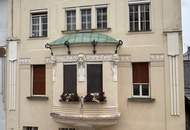 Repräsentative Altbauwohnung im Zentrum mit Balkon