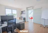 "Unverbaubarer Weitblick! Inkl. 3 Terrassen (gesamt ca. 120,98 m²) und 2 Garagenplätzen!"