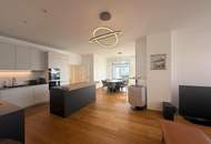 Luxus Penthouse mit Outdoor-Jacuzzi wird komplett möbliert vermietet // Luxury penthouse with outdoor Jacuzzi available for rent, fully furnished //