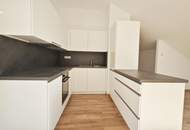 KLIMATISIERTE, SANIERTE 2-ZIMMER DG WOHNUNG