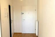 Helle 3-Zimmer Dachgeschoßwohnung nähe Auer-Welsbach-Park!