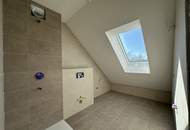 Helle Dachgeschoßwohnung mit Terrasse & Grünblick | 2 Zimmer | ERSTBEZUG