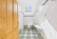 Exklusives Einfamilienhaus mit 8 Zimmern, sonniger Terrasse und weitläufigem Grundstück