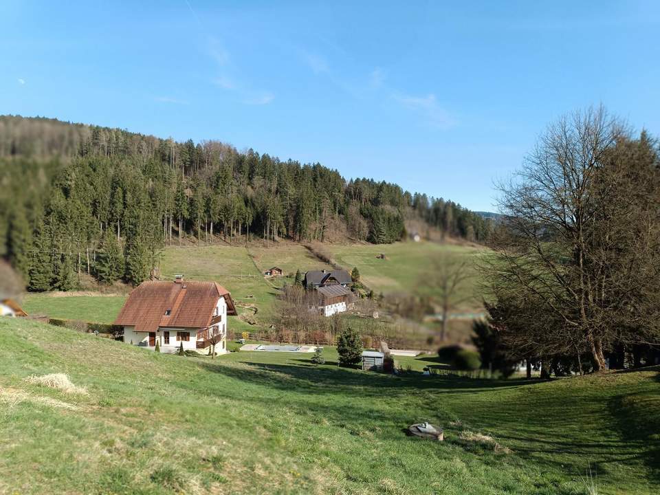 Leistbares Baugrundstück in herrlicher, ruhiger-sonniger Lage!