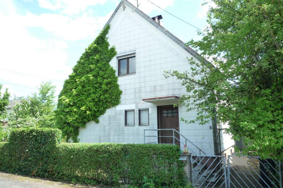 Günstiges renovierungsbedürftiges Haus mit kleinen Grundstück in Attnang Puchheim!!, Haus-kauf, 180.000,€, 4800 Vöcklabruck