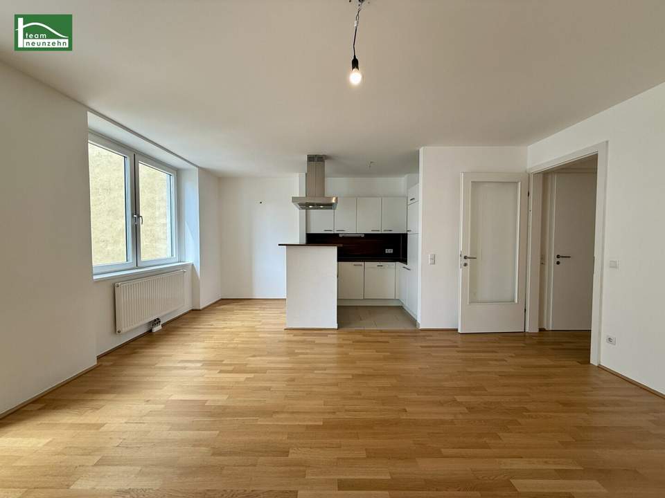 Attraktive 2-Zimmer-Wohnung mit Loggia in Ruhelage – unbefristet & bezugsbereit ab sofort . - WOHNTRAUM