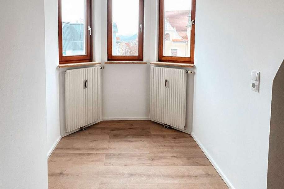Helle 3-Zimmerwohnung mit Balkon in Bestlage von Liezen zu vermieten!, Wohnung-miete, 694,60,€, 8940 Liezen
