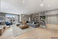 **Architekten Wohnung mit Luxus Ausstattung und Balkon** in Art Deco Fabrik