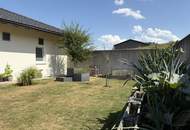 Ein Zuhause zum Verlieben – Moderner Bungalow mit Garten