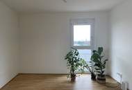 Zwei Balkone: 4-Zimmer-Neubau AB APRIL