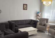 Mehrfamilienhaus mit 4 Wohnungen in verschiedenen Größen.