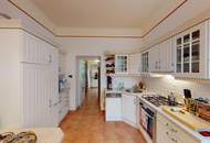 Zentral gelegenes Mehrfamilienhaus auf parkähnlichem 1.606 m² Grundstück