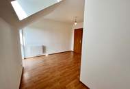 Schönes Haus mit großem Garten und 2 KFZ-Abstellplätzen!