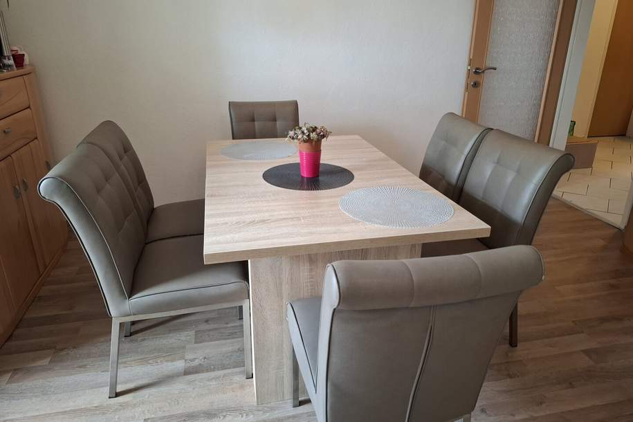GEMÜTLICHE und HELLE 4 Zimmer-WOHNUNG mit LOGGIA, Wohnung-kauf, 225.000,€, 2700 Wiener Neustadt(Stadt)