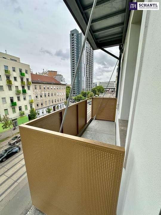 Jetzt besichtigen! Helle 2,5-Zimmer-Wohnung mit zwei Balkonen und feiner Lage!