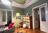 KLASSISCHES ALTBAUAPARTMENT MIT BALKON