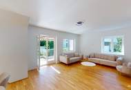 Schöne Dachgeschoßwohnung mit Dachgeschoßausbaupotential