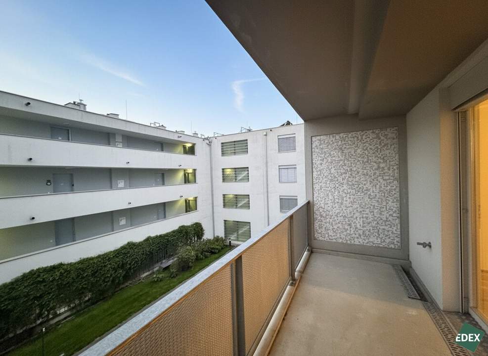 Moderne 2-Zimmer-Wohnung mit Balkon nahe Bushaltestelle 31A - Ruhige Innenhoflage