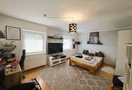 Ruhig gelegenes Wohnhaus mit herrlichem See- und Gebirgsblick und viel Platz