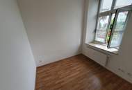 Betreutes Wohnen: Charmante Altbauwohnung mit Terrasse und betreutem Wohnen