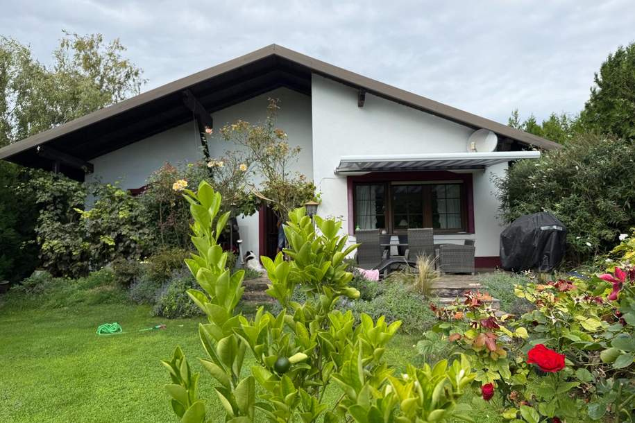 Einfamilienhaus auf großem Grundstück in ansprechender Wohngegend, Haus-kauf, 289.999,€, 2474 Neusiedl am See