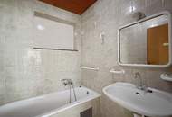 Großzügiges Mehrfamilienhaus mit 2 separaten Wohneinheiten nahe Bahnhof