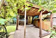 **Exklusive Landhausvilla in Pötzleinsdorf** ++ eigener Pool ++ Sauna ++ Fitnessraum ++ großer blühender Garten ++ Garage ++ Terrasse ++ direkt beim Pötzleinsdorfer Schlosspark ++