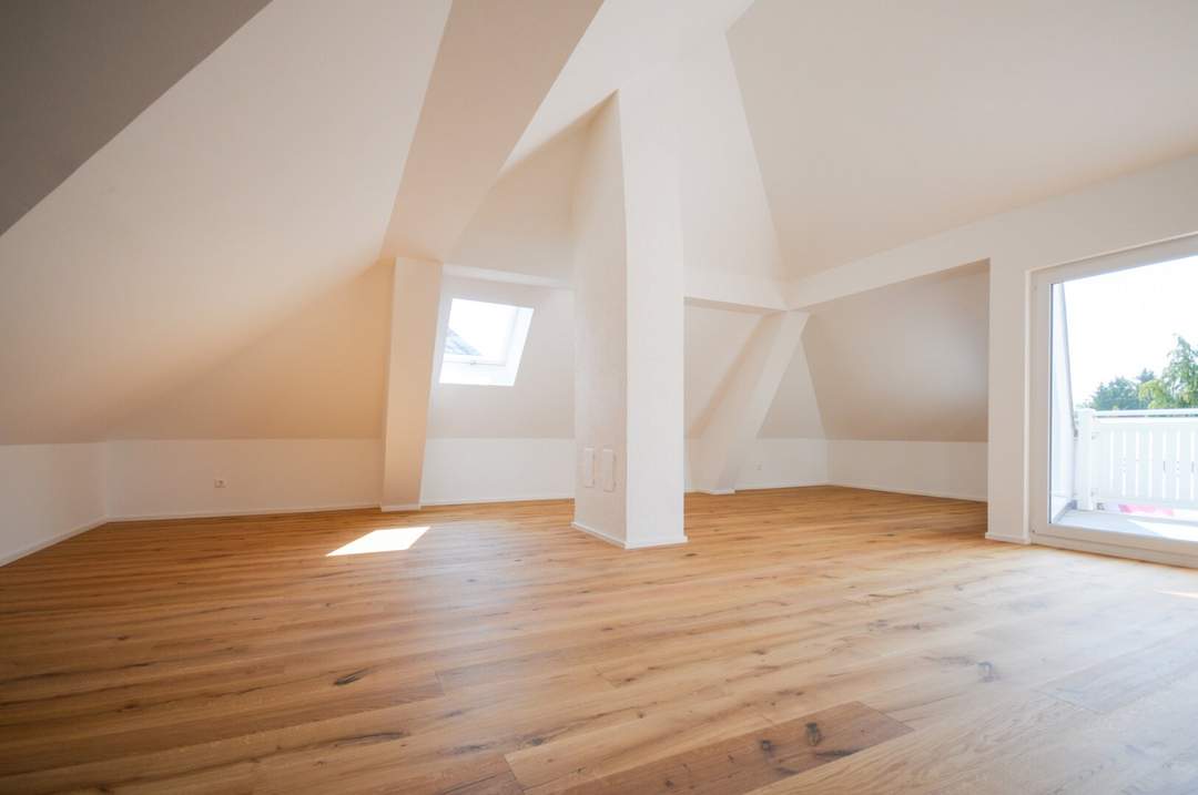 MODERNES BÜRO MIT TERRASSE IN ST. PÖLTEN