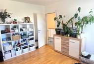 "Modernes Reihenhaus mit Pool, Keller, 2 Stellplätze&Garage!"
