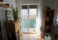 Neuwertige 2-Zimmer-Wohnung mit Balkon &amp; Stellplatz - Top Preis!