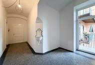 Großzügige Altbauwohnung mit 3 Zimmern, Extraküche und 2 Balkonen nahe der Mur