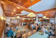 "6 Wohnungen plus Restaurant in bester Lage von St. Leonhard"