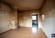 Sanierungsbedürftiges Einfamilienhaus zentral gelegen! (Provisionsfrei)