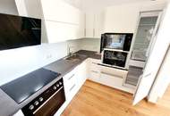 Ruheoase im Grünen! Sonnig. Saniert. Einfach super! Erstbezug mit Wohlfühlfaktor! 4 Zimmer + 2 Balkone + Garagenplatz + Hochwertige Einbauküche! Grün wohin das Auge reicht!