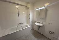 1120! 3 Zimmer Wohnung in der Schönbrunner Allee direkt beim Schloß Hetzendorf nahe dem Schönbrunner Schloßpark!