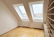1040! 4 Zimmer Dachgeschoss-Wohnung mit ca. 32 m² großer Terrasse mit traumhaften Fernblick