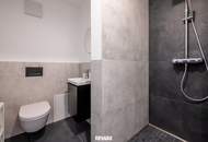 Exklusive Garten-Residenz mit Pool & Au-Pair-Suite