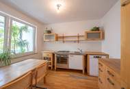 Amalienstraße 22: Perfekt aufgeteilte 4-Zimmer-Wohnung mit Freifläche