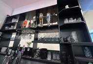 Stilvolle Bar auf zwei Etagen