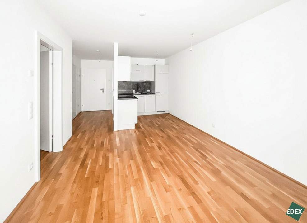 einladende 2-Zimmer Wohnung I Balkon I nahe U1 Kagraner Platz