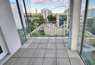 Loggia mit Fernblick, gute Infrastruktur & Zustand