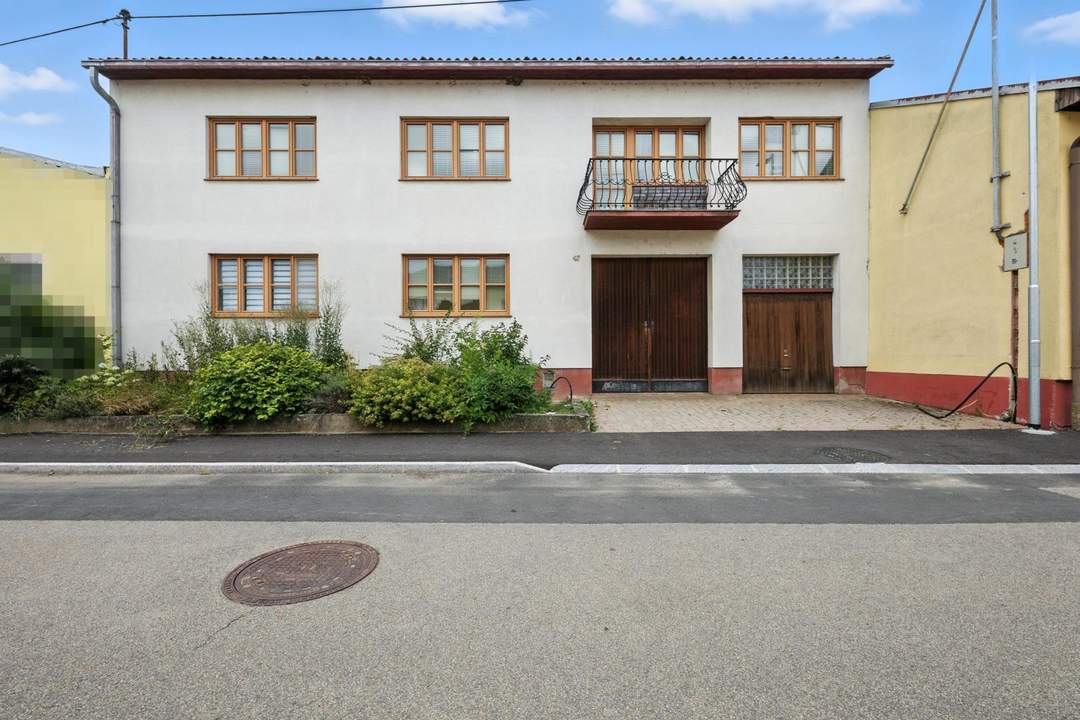 CHARMANTES LANDHAUS MIT STADL IN GOGGENDORF!