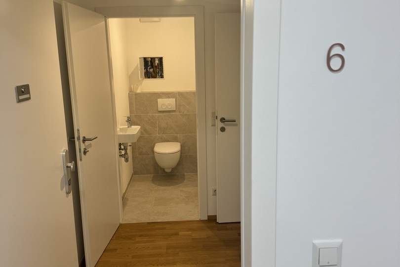Moderne Wohnung mit guter Anbindung Nähe U6 Erlaaer Straße, Badner Bahn, Shopping Center & Kaufpark, Wohnung-miete, 900,00,€, 1230 Wien 23., Liesing