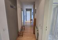 3-Zimmer Dachgeschoßwohnung + Loggia für die kleine Familie!