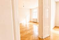 Elegante Wiener Altbauwohnung mit Balkon & privatem Liftzugang