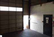 Vielseitige Industrie- / Werks- oder Lagerhalle mit 2 abgetrennten Bereichen und Galerie