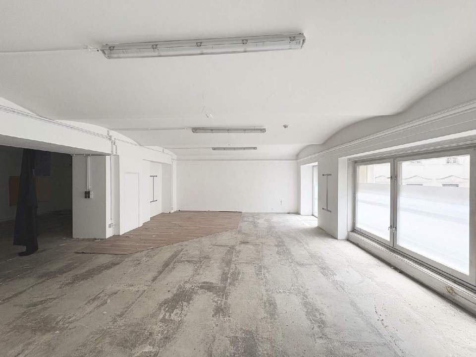 Lagerräumlichkeiten/Atelier - 84 m² - in der Wollzeile in 1010 Wien!