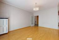 Hofseitige Balkonwohnung mit Grünblick im Währinger Ursulinenhof!